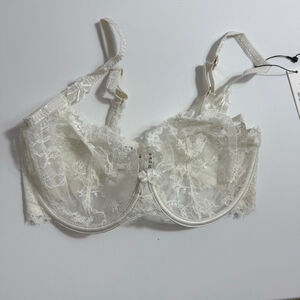 Women's LOUNGE Cream Lace Plunge Bra 32I